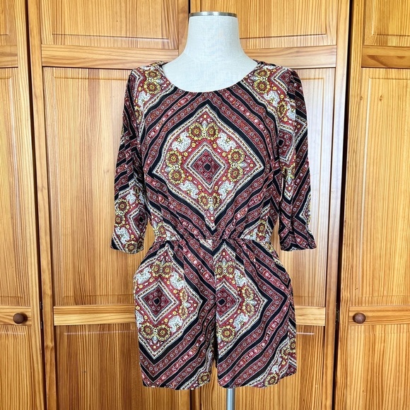 O’Neill XL Shorts Romper Boho Bohemian Neutral Chic Contemporary - Picture 3 of 10